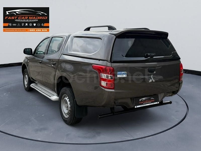 Usado Mitsubishi L200 154 CV (113 kW) 2019 Marrón Pickup/Camioneta