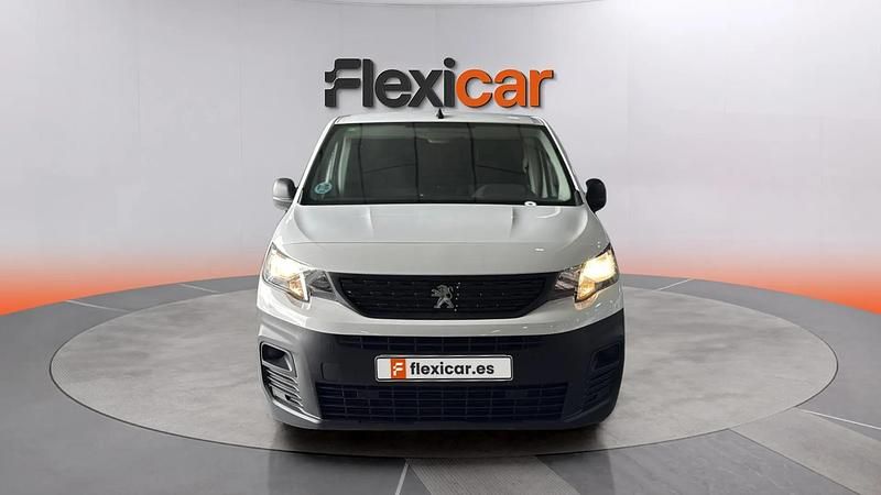 Usado Peugeot Partner 102 CV (75 kW) 2021 Blanco Monovolumen