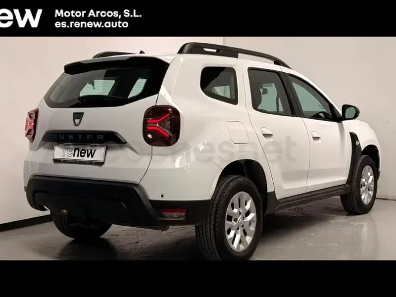 Usado Dacia Duster Comfort 115 CV (84 kW) 2022 Blanco SUV