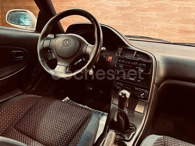 Usado Mazda MX6 165 CV (121 kW) 1993 Blanco Coupe