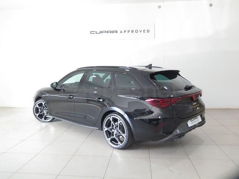 Nuevo Cupra Leon 150 CV (110 kW) 2025 Negro Familiar