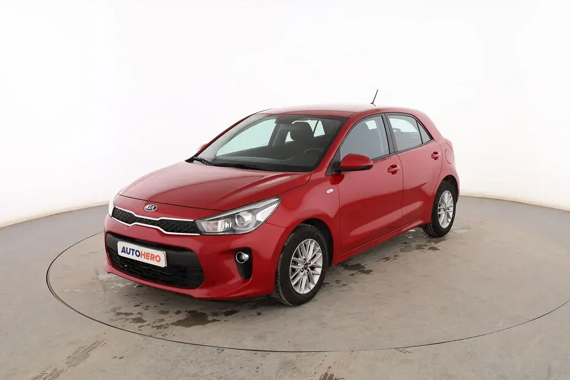Usado Kia Rio Plus 100 CV (73 kW) 2018 Berlina