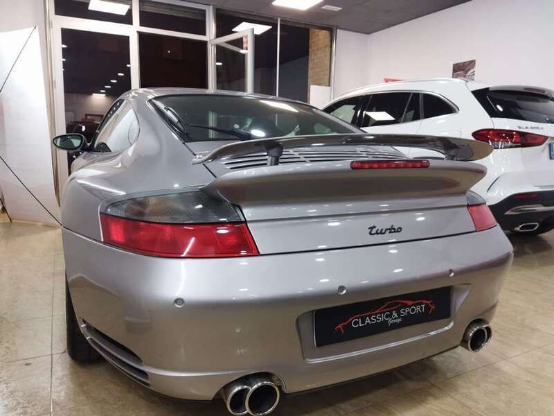 Beige Usado 2002 Porsche 911 Turbo Coupe | 67.000 € - Imagen 1/4