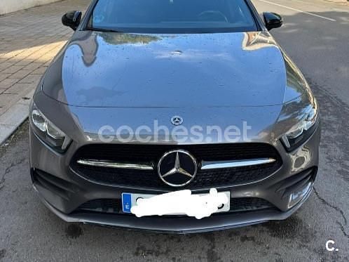 Usado Mercedes A180 116 CV (85 kW) 2021 Gris / plata Berlina