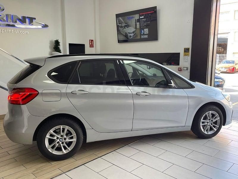 Usado BMW 216 Active Tourer 116 CV (85 kW) 2019 Gris / plata Monovolumen