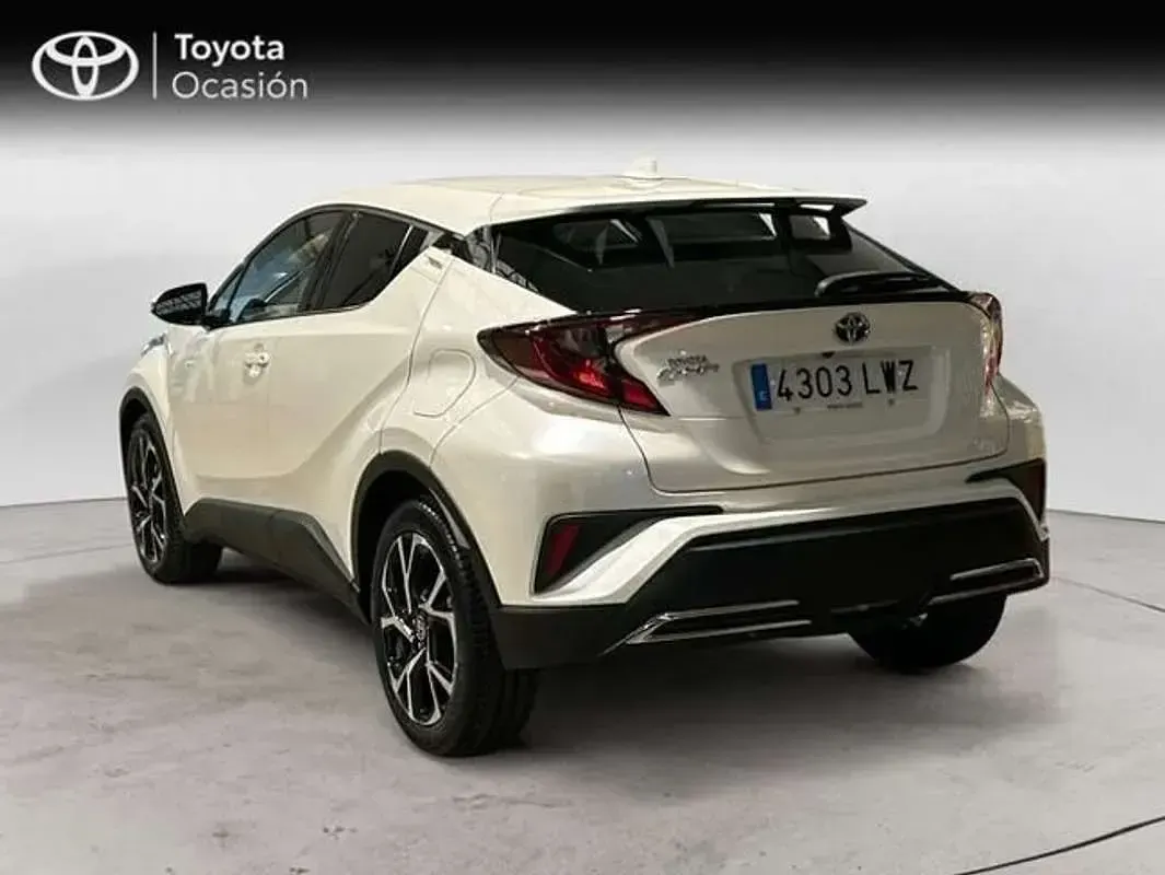 Usado Toyota C-HR Advance 184 CV (135 kW) 2022 Blanco SUV