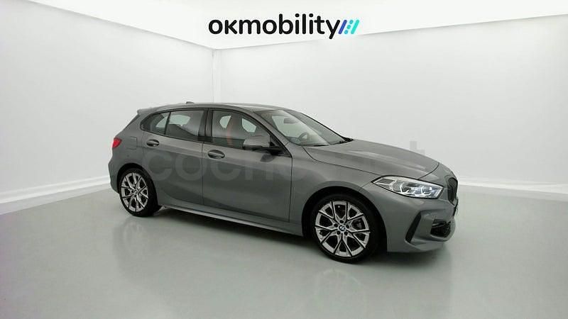 Usado BMW 118 136 CV (100 kW) 2024 Gris / plata Utilitario