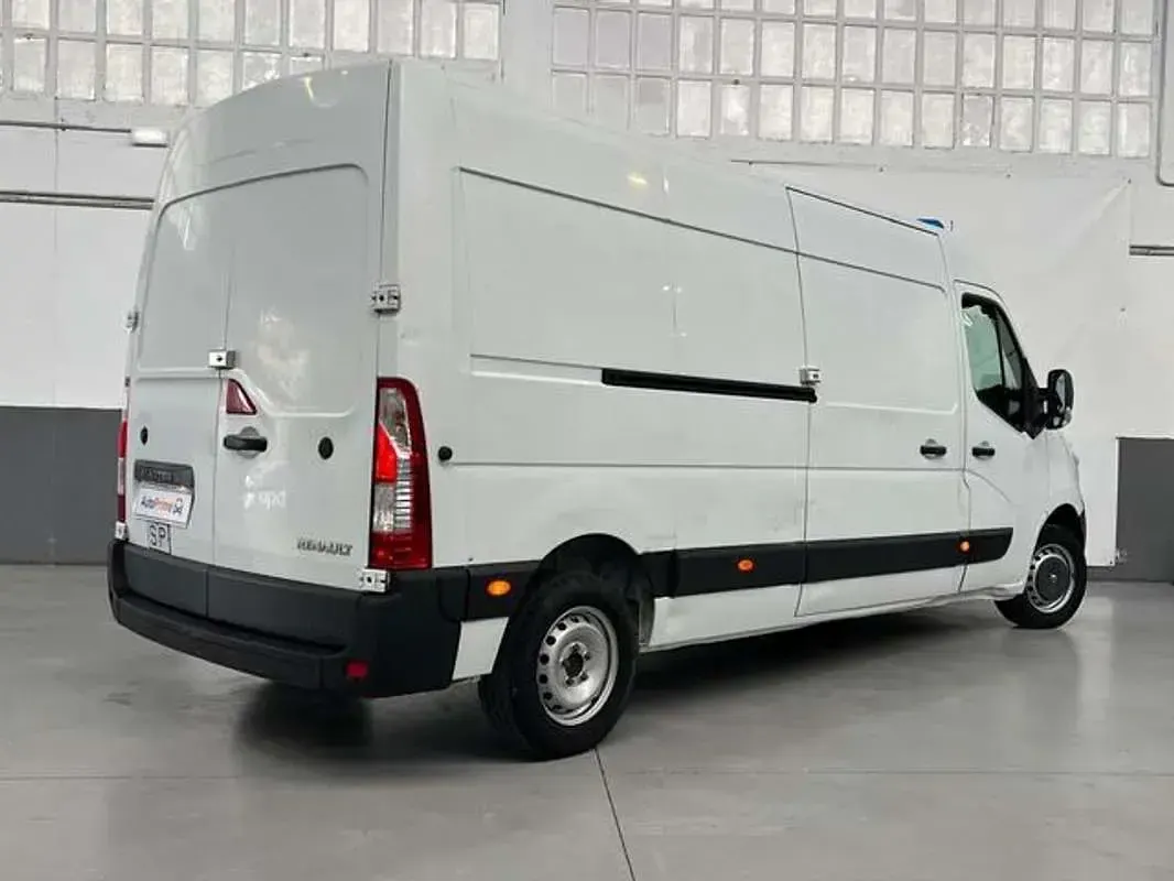 Usado Renault Master 125 CV (91 kW) 2013 Blanco Van