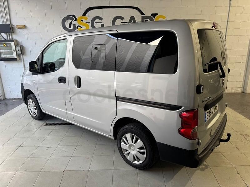 Usado Nissan NV200 Comfort 90 CV (66 kW) 2014 Gris / plata Monovolumen