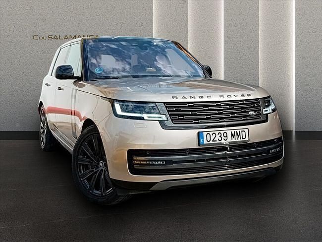 Usado Land Rover Range Rover Autobiography 441 CV (324 kW) 2023 Oro metalizado SUV