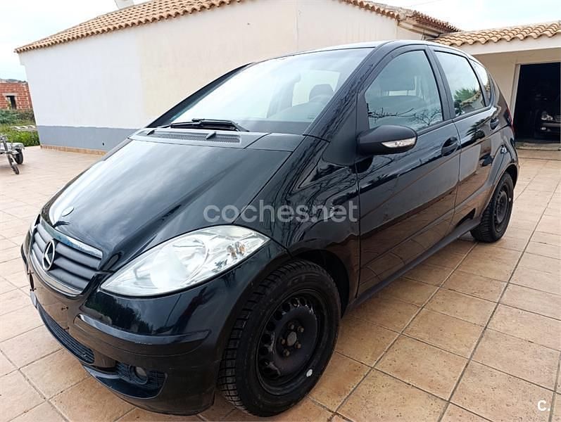 Usado Mercedes A160 Elegance 82 CV (60 kW) 2008 Negro Monovolumen