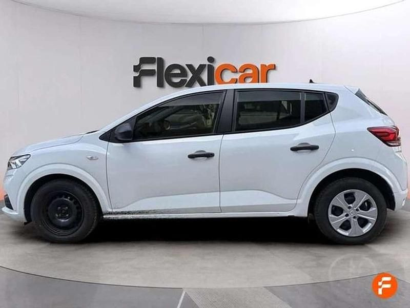 Begagnad Dacia Sandero Essentiel 91 HK (66 kW) 2022 Vit Halvkombi