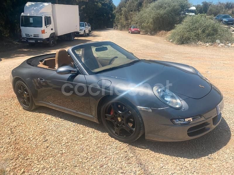 Usado Porsche 911 Carrera 4S Cabriolet 355 CV (261 kW) 2005 Gris / plata Descapotable