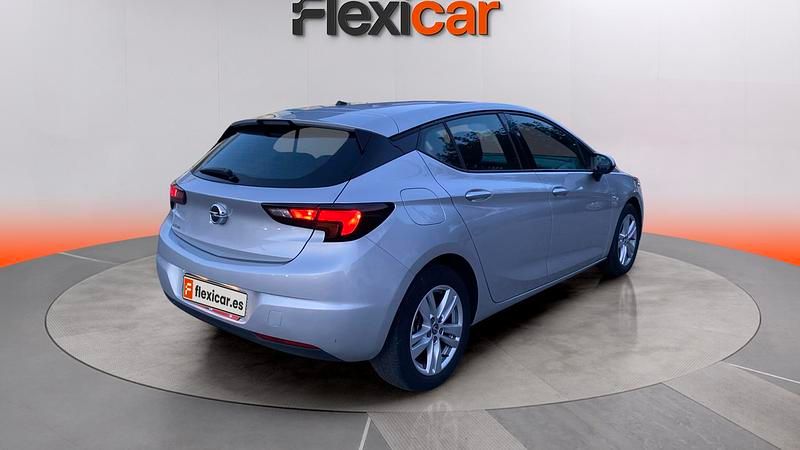 Usado Opel Astra GS Line 131 CV (96 kW) 2020 Gris Berlina
