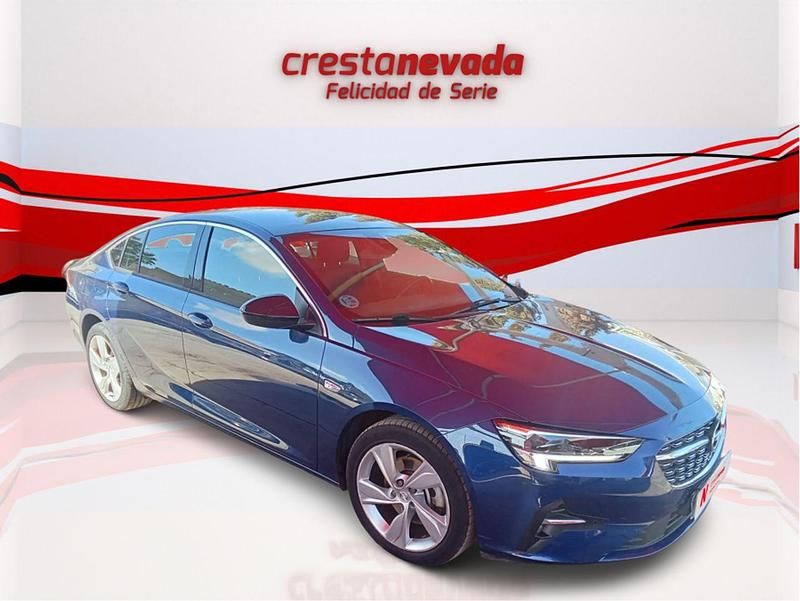 Usado Opel Insignia GS Line 122 CV (89 kW) 2021 Azul Berlina