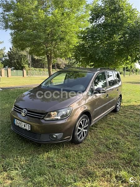 Marrón Usado 2011 VW Touran Edition Monovolumen | 7900 € (Precio justo) - Imagen 1/4