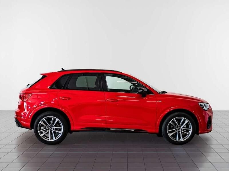 Usado Audi Q3 S-Line 150 CV (110 kW) 2024 Rojo SUV