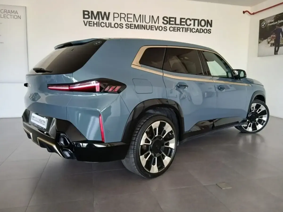 Usado BMW XM Comfort Edition 653 CV (480 kW) 2023 Verde SUV