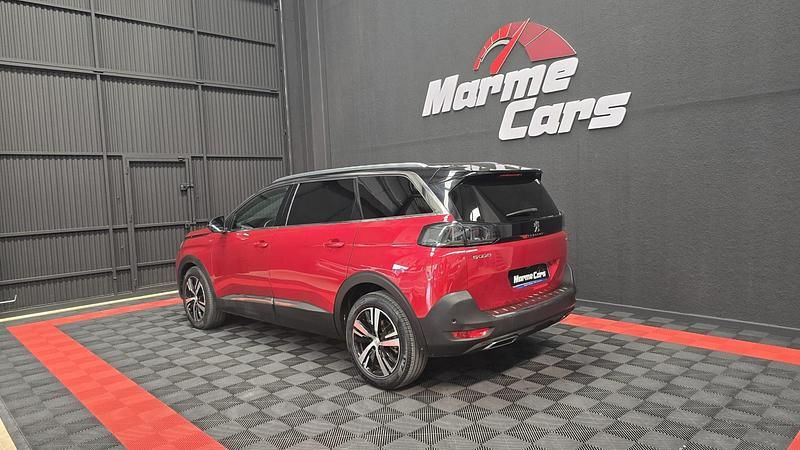 Usado Peugeot 5008 GT 130 CV (95 kW) 2021 Rojo SUV