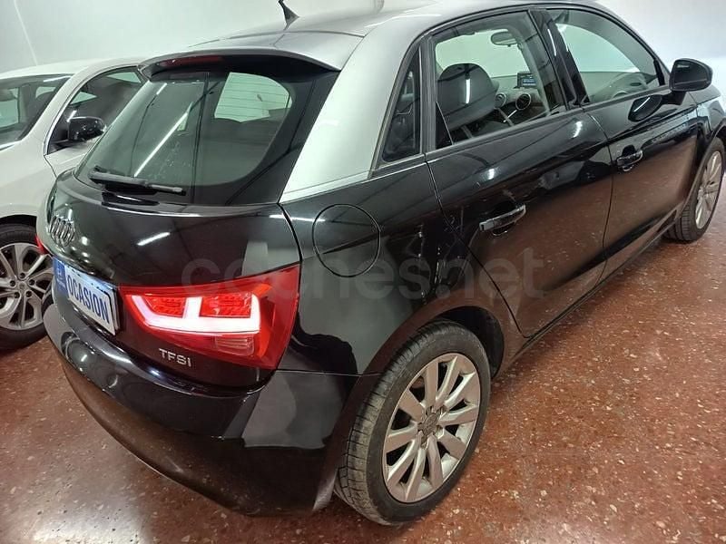 Usado Audi A1 Sportback Attraction 95 CV (69 kW) 2015 Negro Utilitario