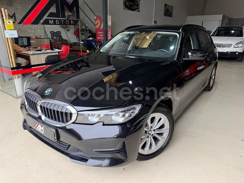 Negro Usado 2021 BMW 320e Familiar | 23.990 € (Buen precio) - Imagen 1/4