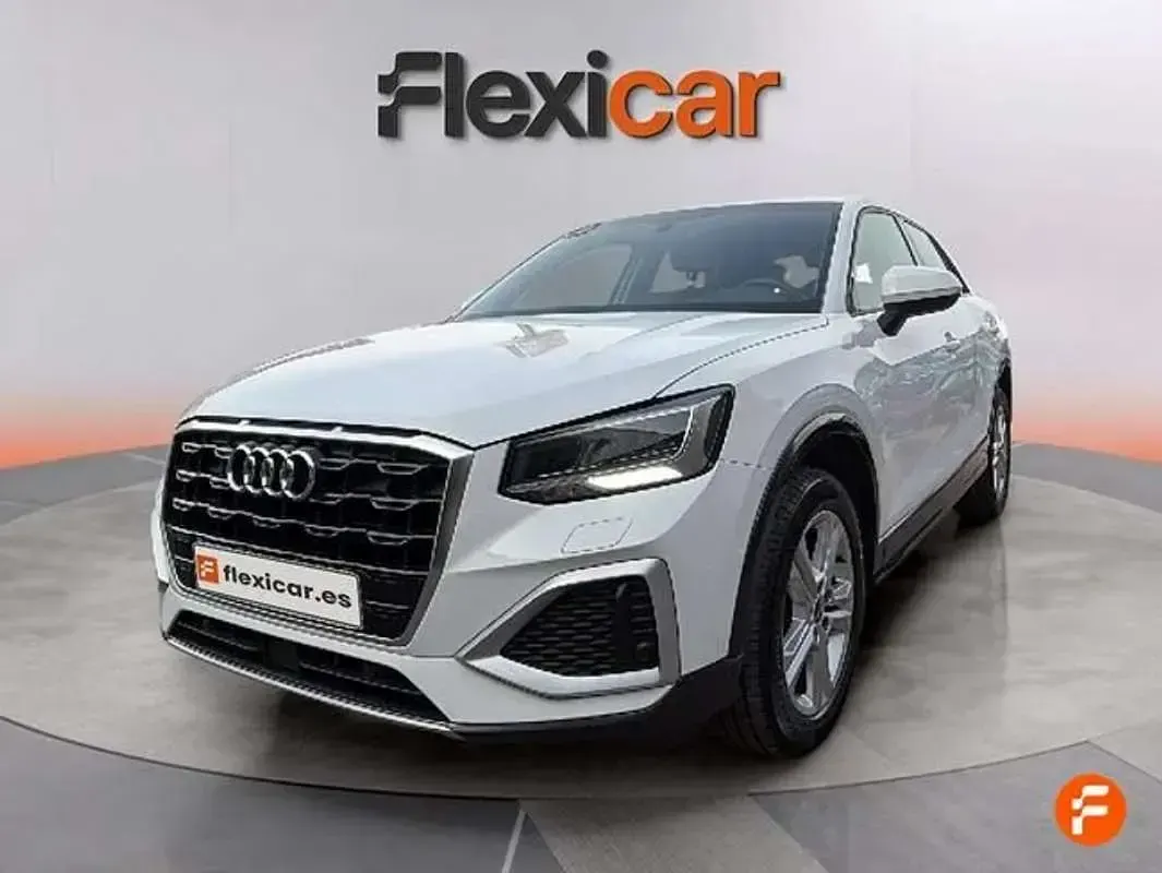 Usado Audi Q2 Advanced 150 CV (110 kW) 2021 Blanco SUV