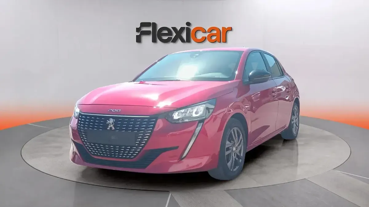 Usado Peugeot 208 Allure 101 CV (74 kW) 2022 Rojo Utilitario