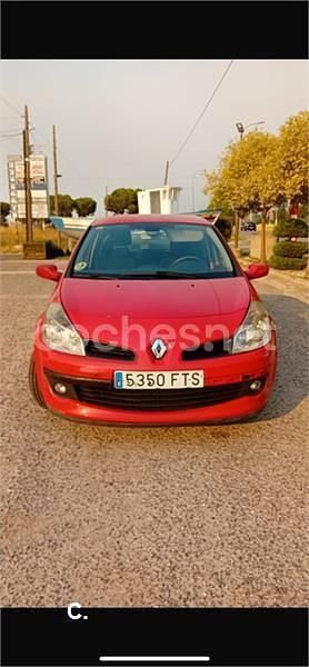 Rojo Usado 2007 Renault Clio II Rip Curl Berlina | 3000 € (Precio justo) - Imagen 1/4