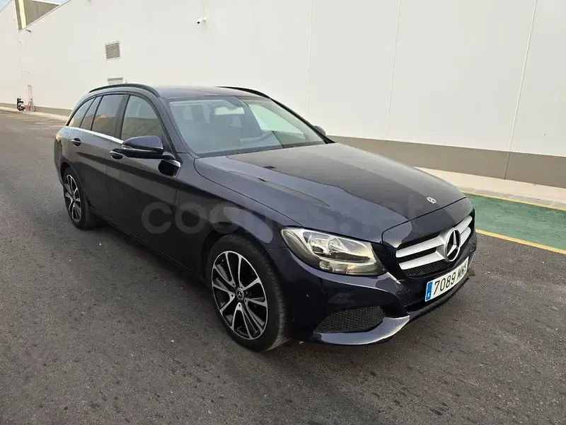 Usado Mercedes C200 136 CV (100 kW) 2016 Azul Berlina