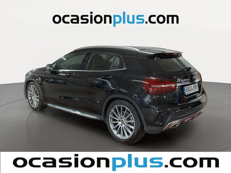 Usado Mercedes GLA200 AMG 136 CV (100 kW) 2018 Negro SUV