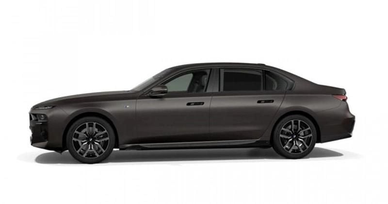 Usado BMW 740 299 CV (219 kW) 2025 Berlina