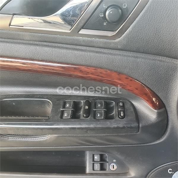 Usado Skoda Superb Elegance 130 CV (95 kW) 2003 Azul Berlina