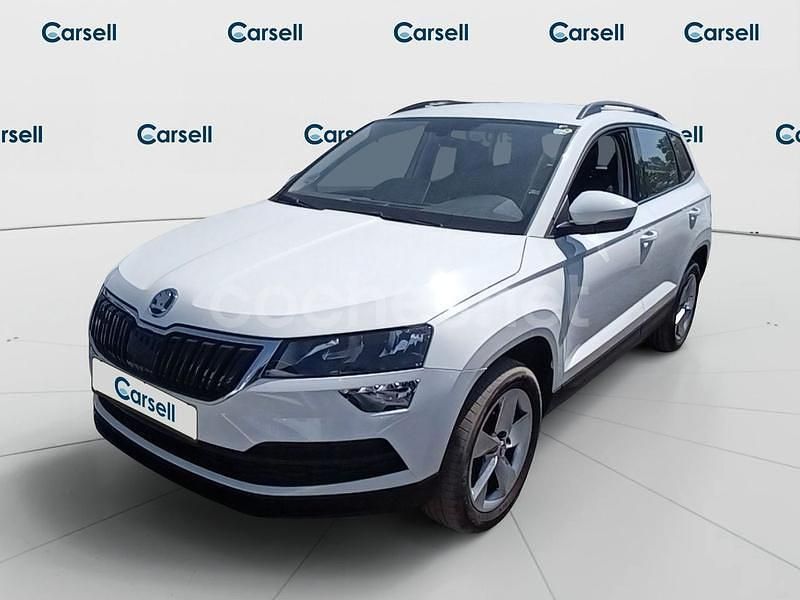Negro Usado 2021 Skoda Karoq Ambition SUV | 23.300 € (Un poco caro) - Imagen 1/4