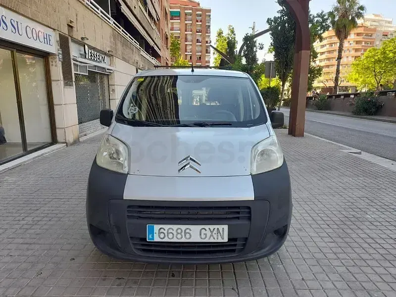 Usado Citroën Nemo 68 CV (50 kW) 2010 Gris / plata Monovolumen