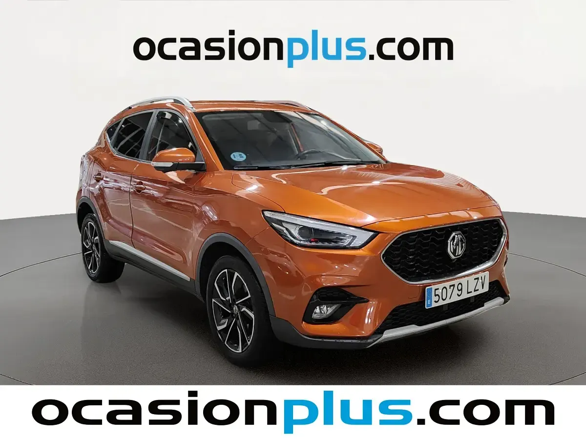 Usado MG ZS Luxury 111 CV (81 kW) 2022 Naranja SUV