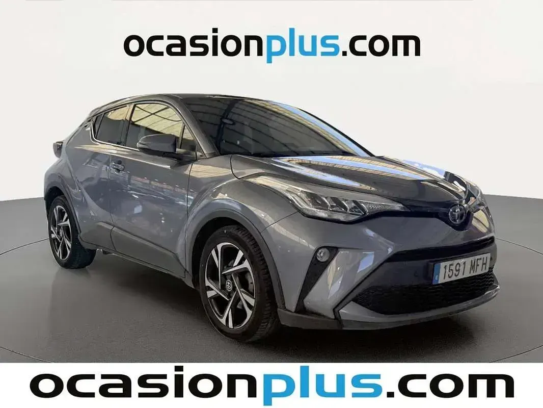 Käytetty Toyota C-HR Advance 122 HP (89 kW) 2023 Harmaa Katumaasturi
