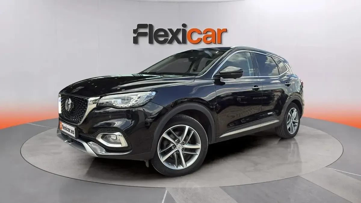Usado MG HS Comfort 258 CV (189 kW) 2022 Negro SUV