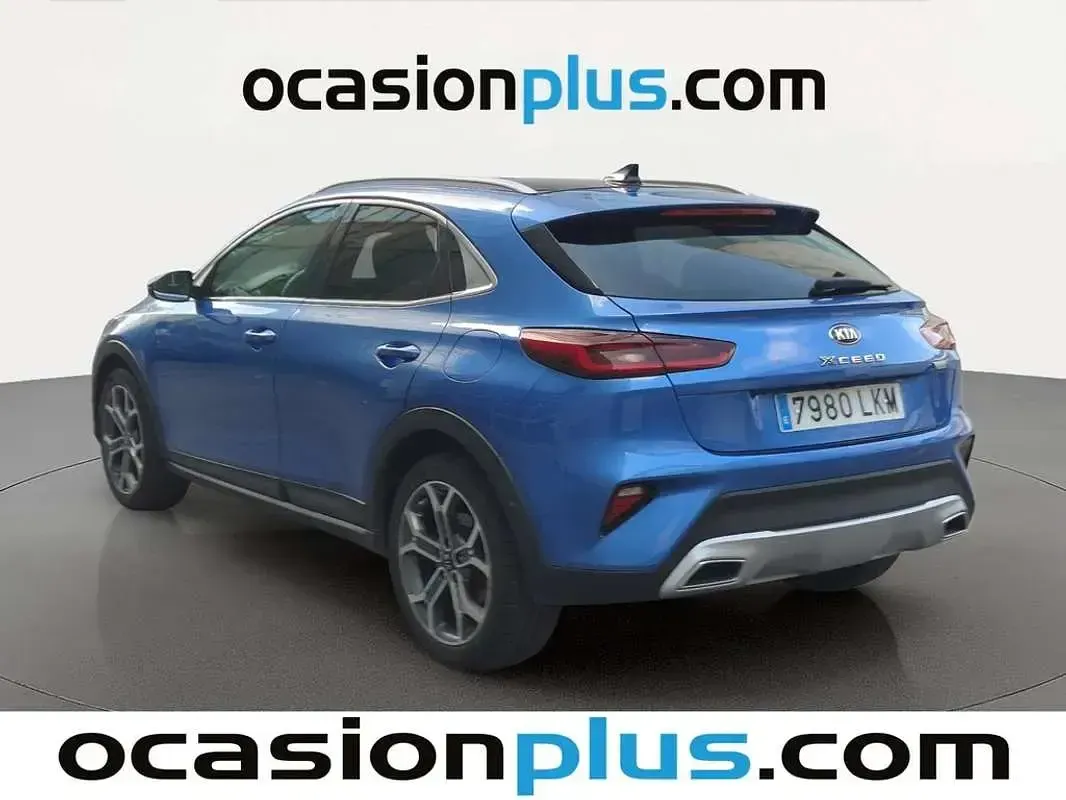 Usado Kia XCeed 136 CV (100 kW) 2020 Azul SUV