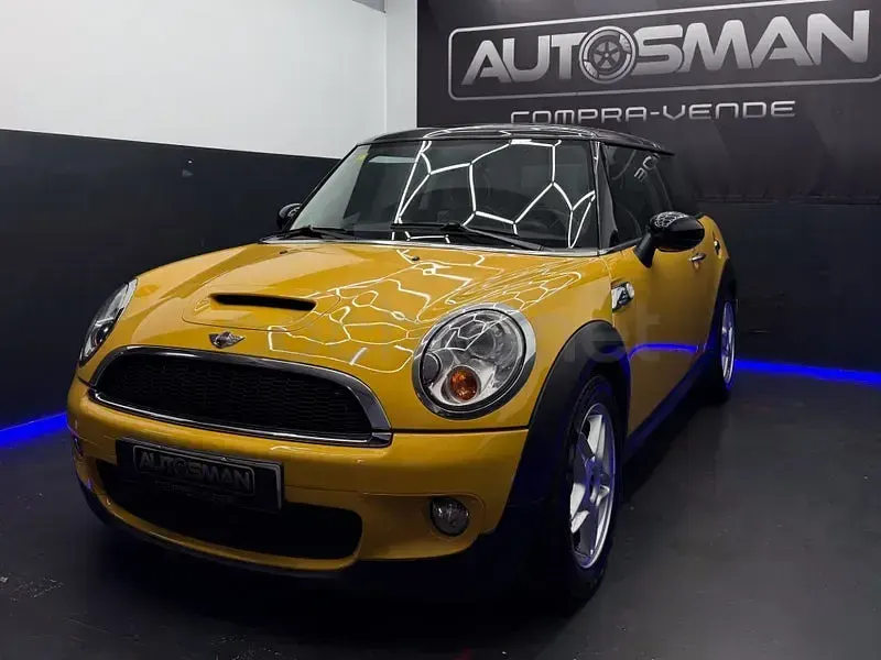 Usado Mini Cooper S 175 CV (128 kW) 2007 Amarillo Utilitario