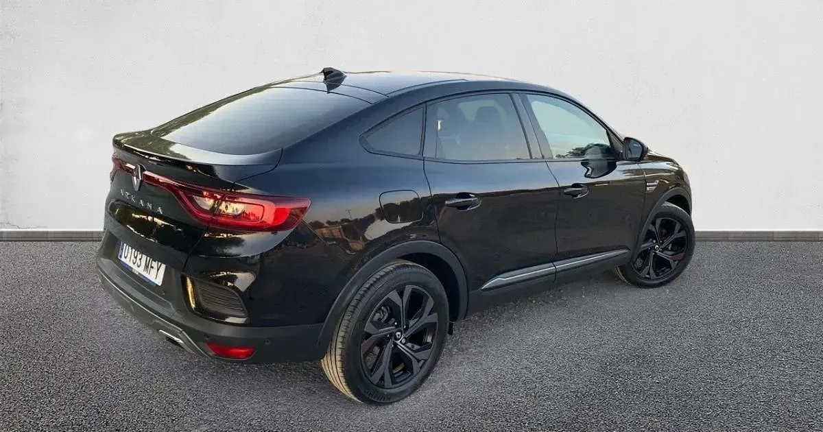 Usado Renault Arkana RS Line 160 CV (117 kW) 2023 SUV