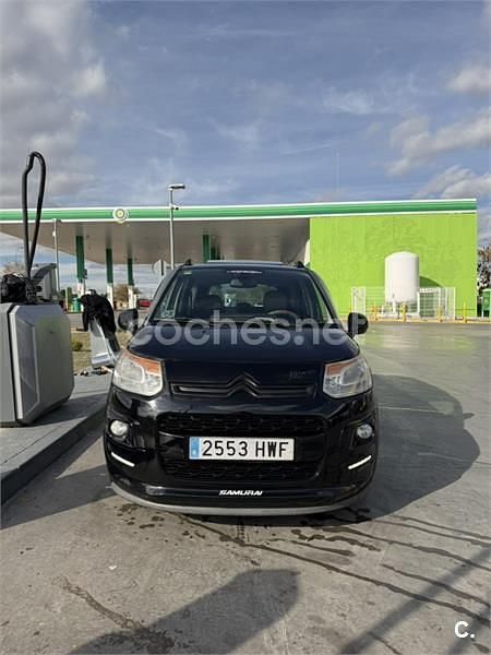 Negro Usado 2014 Citroën C3 Picasso Attraction Monovolumen | 3500 € (Precio justo) - Imagen 1/4