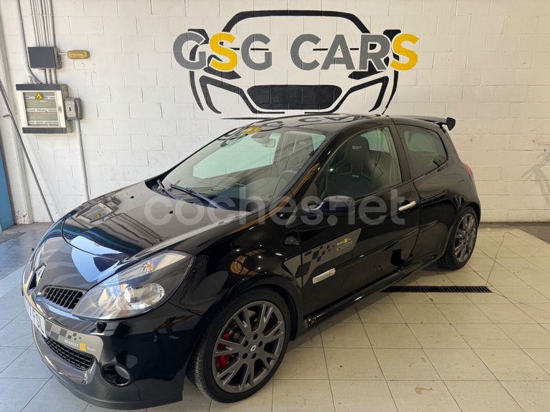 Usado Renault Clio II 200 CV (147 kW) 2007 Negro Berlina