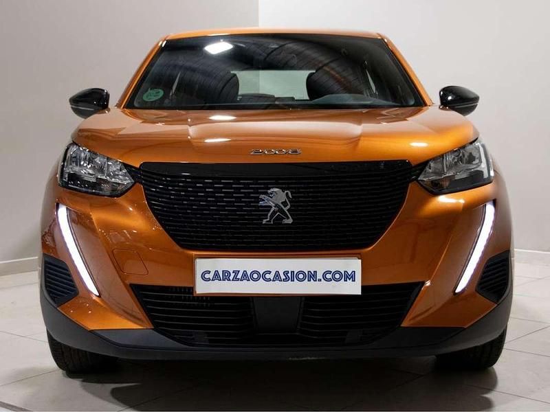 Usado Peugeot 2008 Active 110 CV (80 kW) 2023 Naranja SUV
