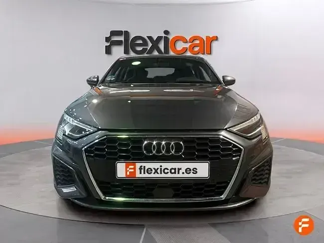 Usado Audi A3 116 CV (85 kW) 2024 Gris