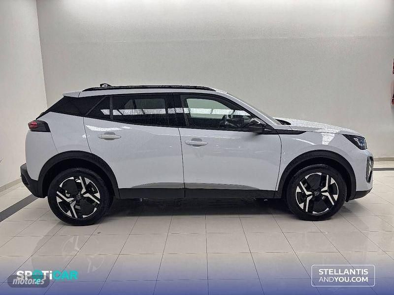 Usado Peugeot 2008 Allure 102 CV (75 kW) 2024 Blanco SUV