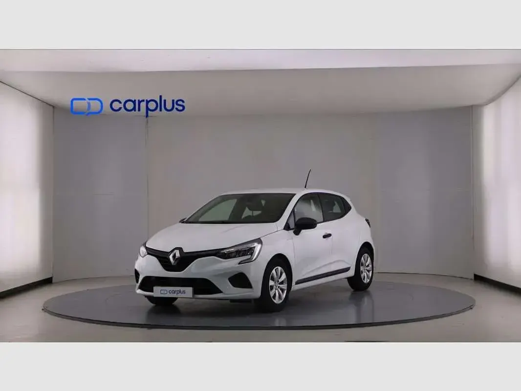 Usado Renault Clio SE 67 CV (49 kW) 2022 Blanco Utilitario