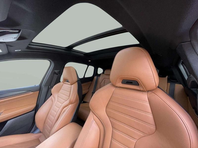 Gris / plata Usado 2022 BMW X4 xLine SUV | 51.990 € - Imagen 1/4