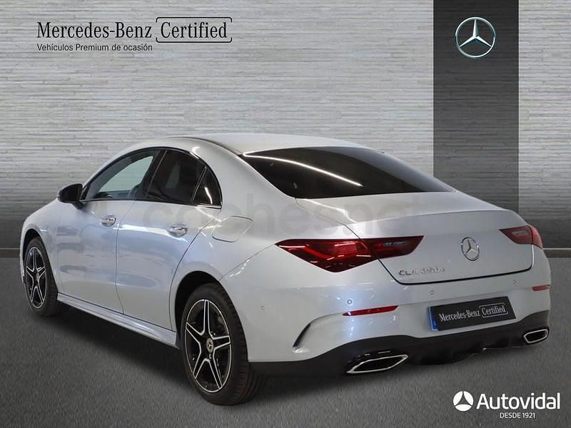 Usado Mercedes CLA250e AMG line 218 CV (160 kW) 2024 Plata hightech Berlina