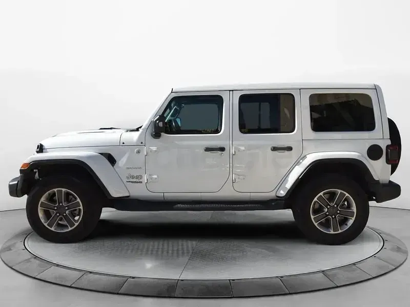 Usado Jeep Wrangler Sahara 270 CV (198 kW) 2020 Blanco SUV