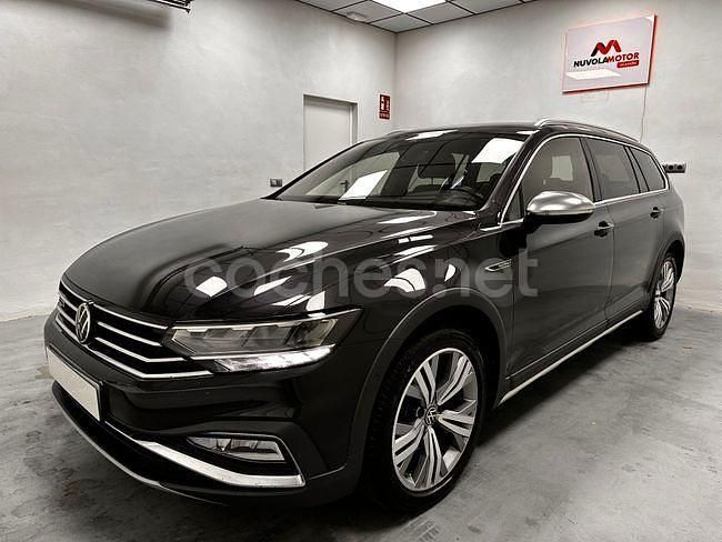 Negro Usado 2021 VW Passat Alltrack Familiar | 19.990 € (Buen precio) - Imagen 1/4